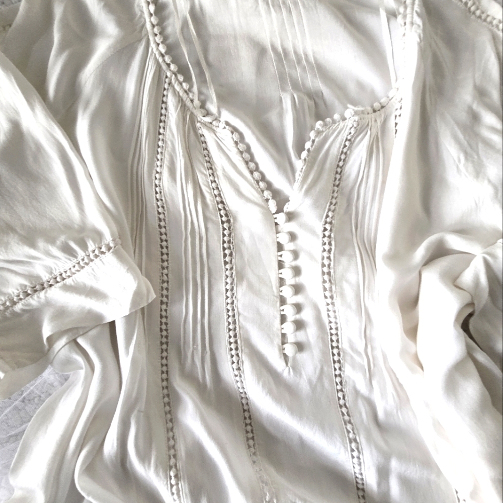 Solitaire Pure White Peasant Blouse w/Crochet Details Size 3X - Picture 8 of 11